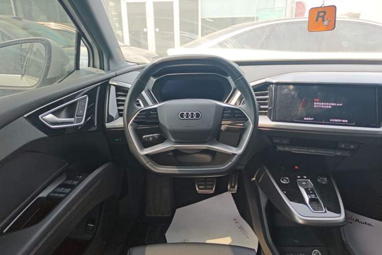 Used Audi Q4 e-tron 2024 40 e-tron Adventure Edition Steering Wheel