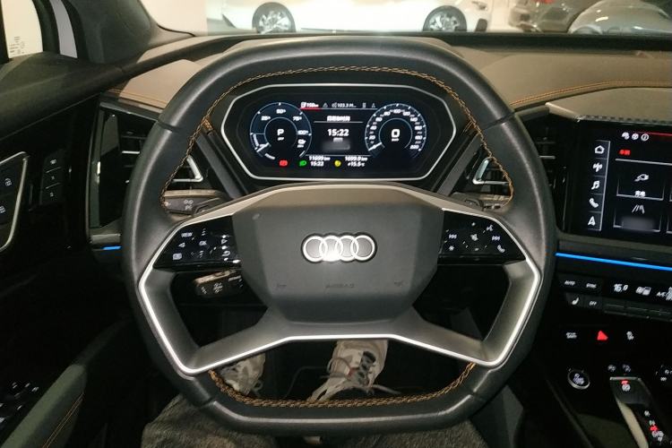 Used Audi Q4 e-tron 2024 40 e-tron Boundary Edition Steering Wheel