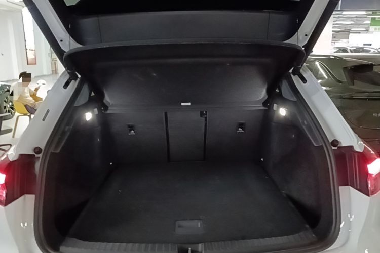 Used Audi Q4 e-tron 2024 40 e-tron Boundary Edition Trunk