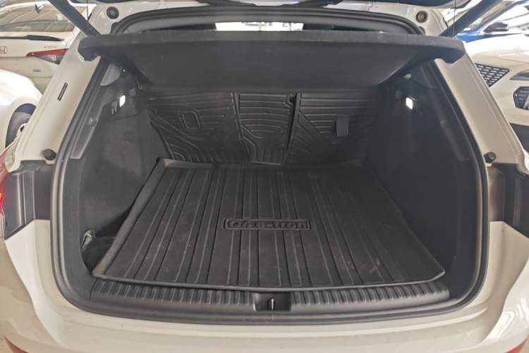 Used Audi Q4 e-tron 2024 40 e-tron Boundary Edition Trunk