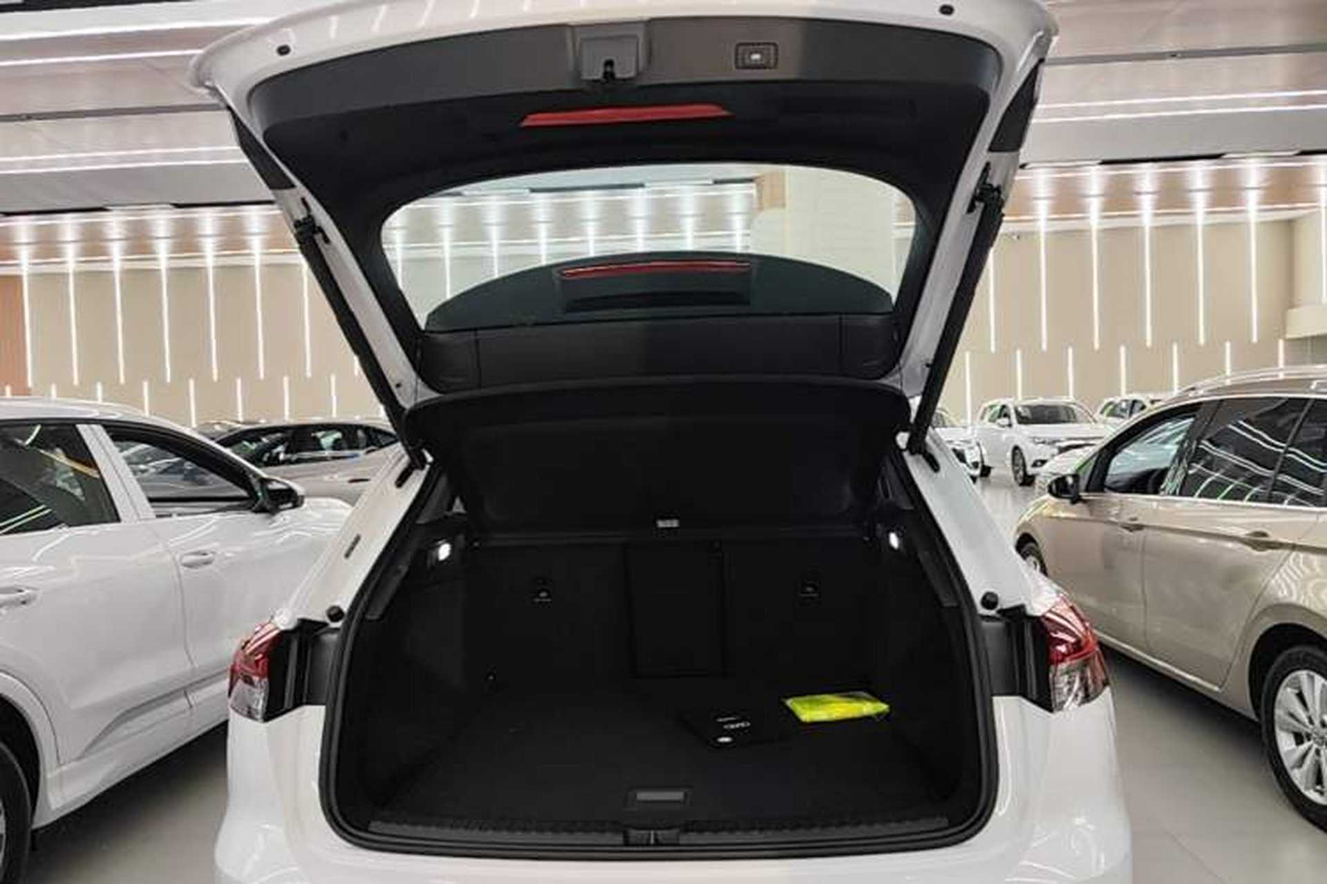 Used Audi Q4 e-tron 2024 40 e-tron Adventure Edition Trunk