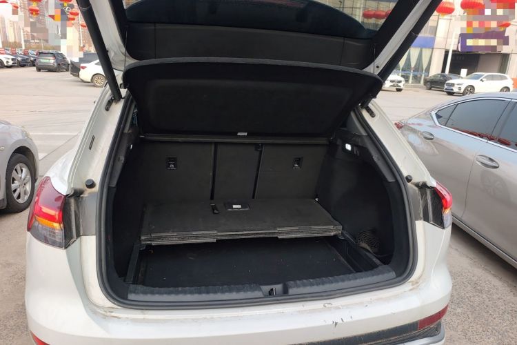 Used Audi Q4 e-tron 2024 40 e-tron Adventure Edition Trunk