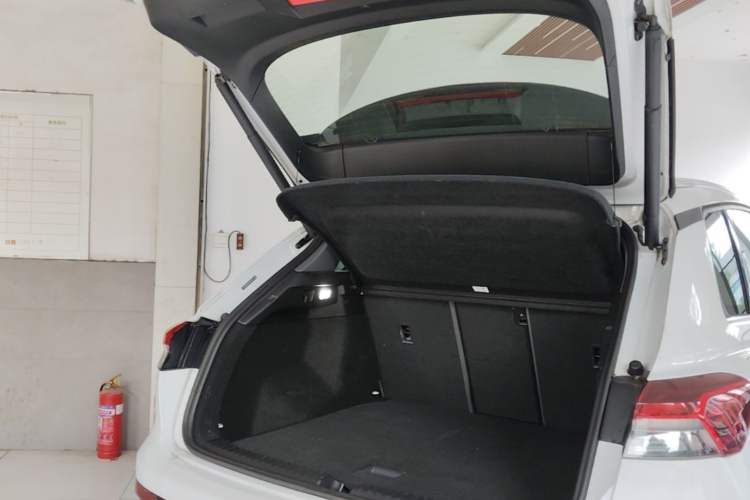 Used Audi Q4 e-tron 2024 40 e-tron Boundary Edition Trunk