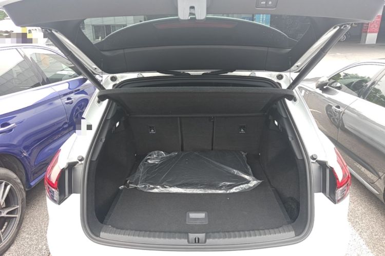 Used Audi Q4 e-tron 2024 40 e-tron Boundary Edition Trunk