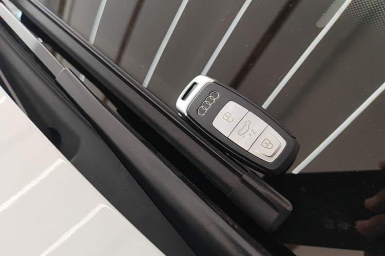 Used Audi Q4 e-tron 2024 40 e-tron Adventure Edition Vehicle Key