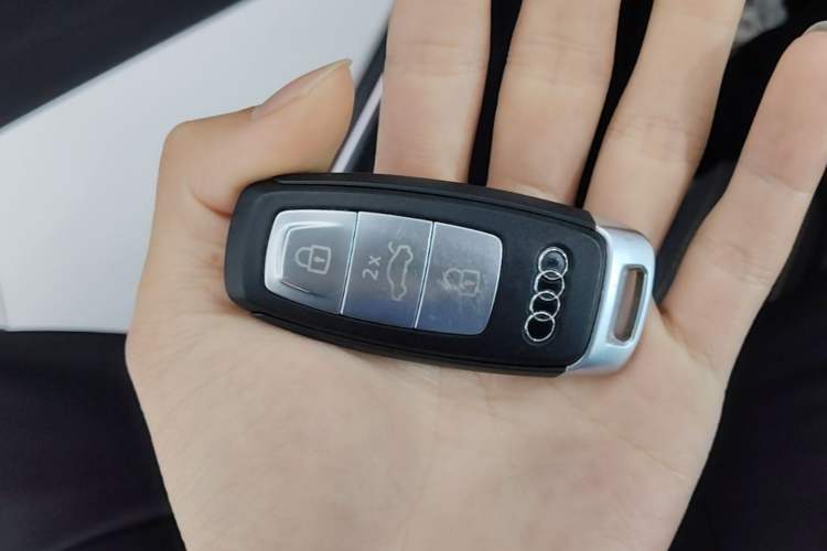 Used Audi Q4 e-tron 2024 40 e-tron Boundary Edition Vehicle Key