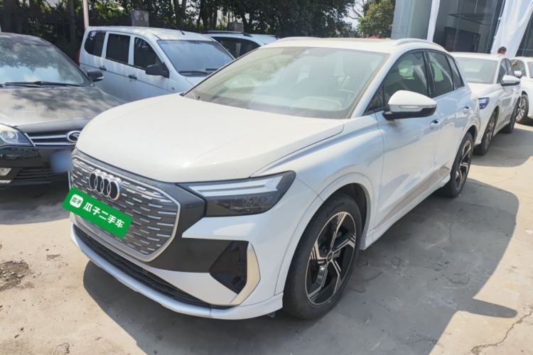 Used Audi Q4 e-tron 2024 40 e-tron Boundary Edition Guazi used car, China used car export, Used car for sale, Used  cars, Cheapest cars for sale