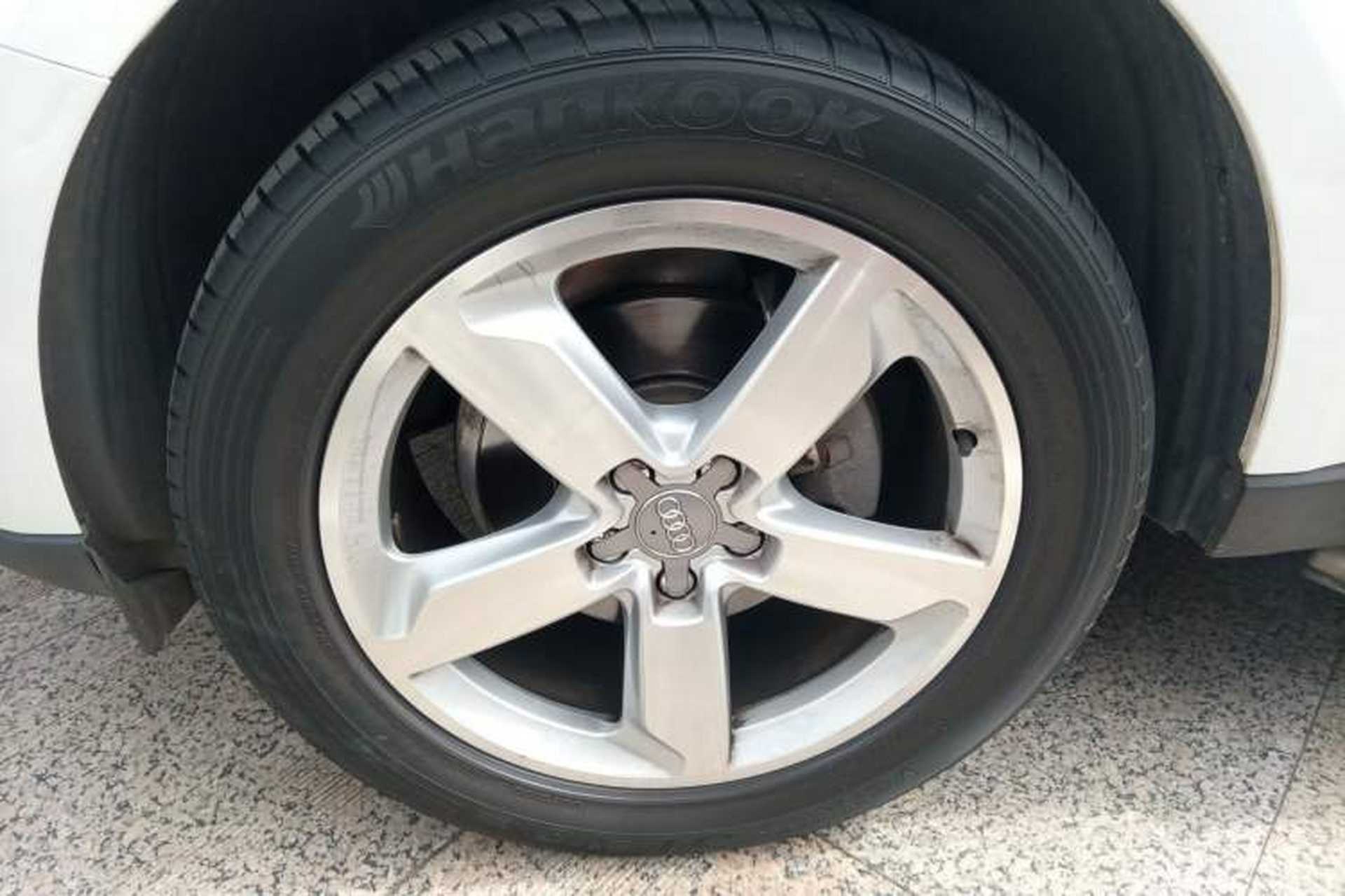 Used Audi Q5 2016 40 TFSI Technology Edition Exterior 1
