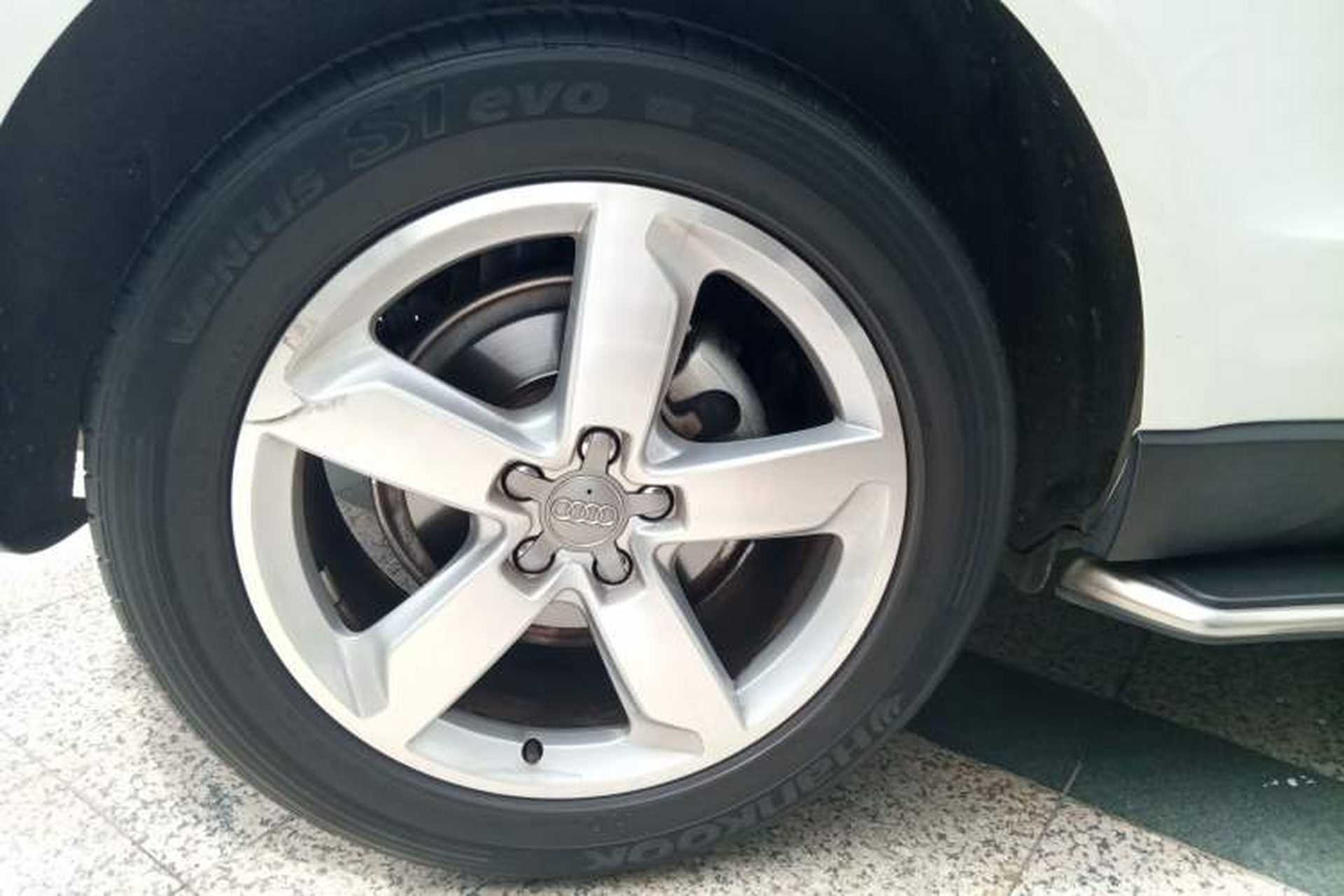 Used Audi Q5 2016 40 TFSI Technology Edition Exterior 2