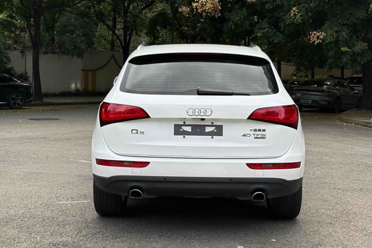 Used Audi Q5 2016 40 TFSI Technology Edition Exterior 3