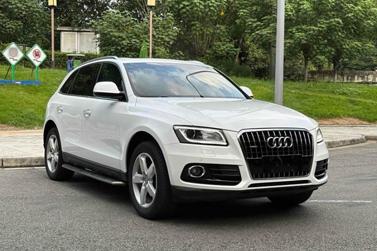 Used Audi Q5 2016 40 TFSI Technology Edition Exterior 4