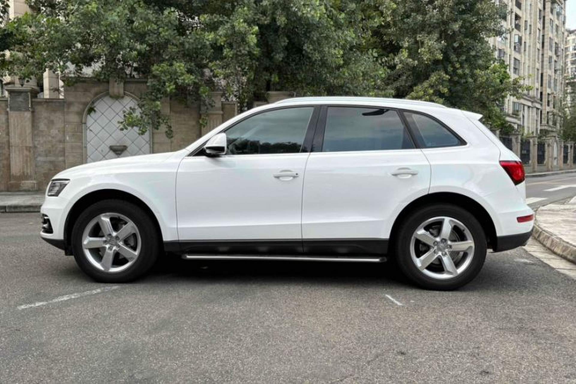 Used Audi Q5 2016 40 TFSI Technology Edition Exterior 8