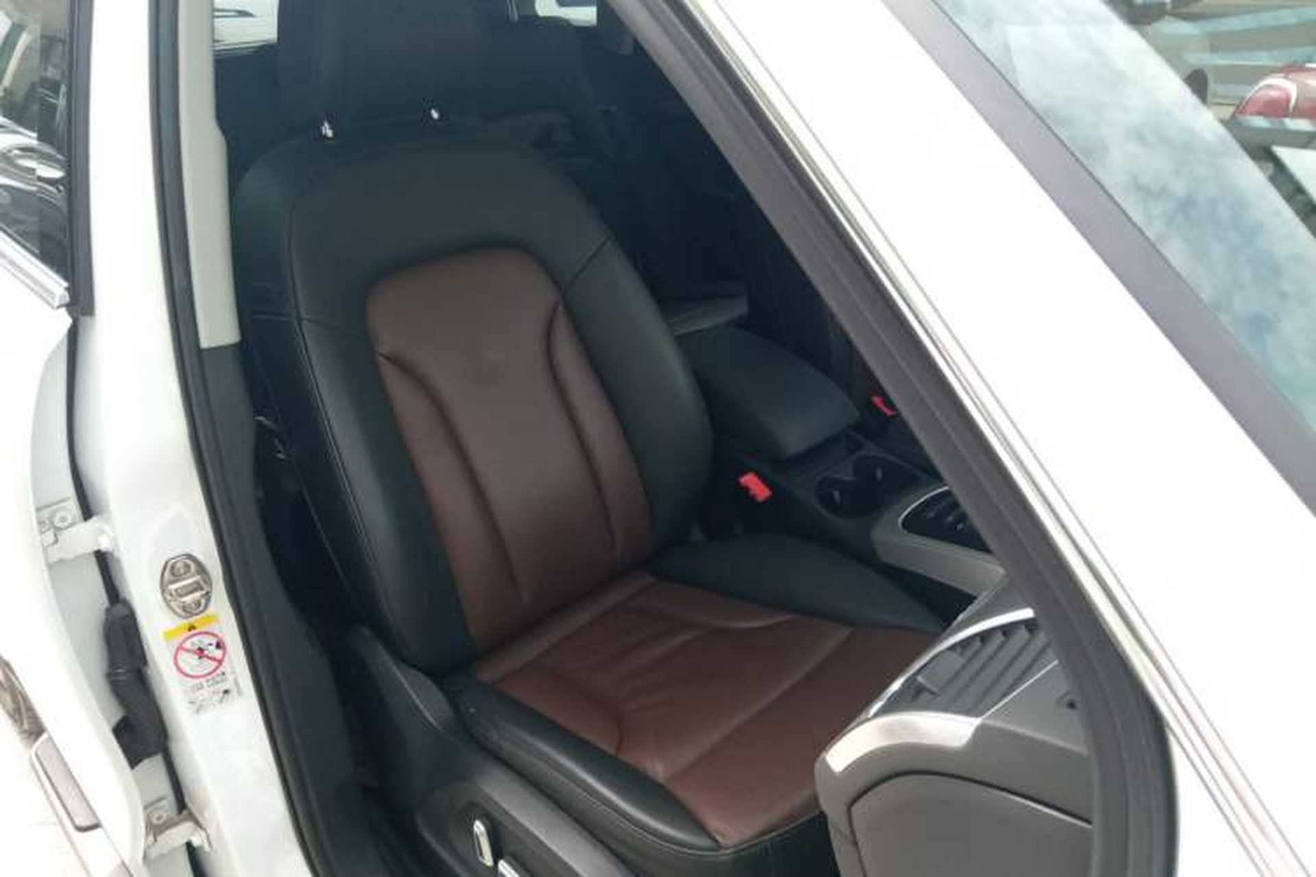 Used Audi Q5 2016 40 TFSI Technology Edition Right Front Seat