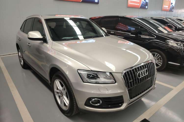 Used Audi Q5 2017 40 TFSI Technology Edition Exterior 2
