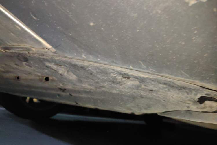Used Audi Q5 2010 3.2 FSI Off-road Version Chassis Front Left