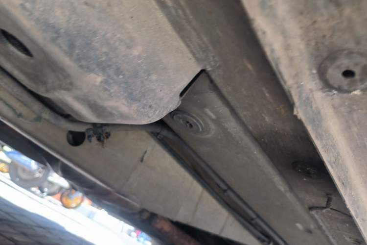 Used Audi Q5 2010 2.0TFSI Technology Edition Chassis Front Left