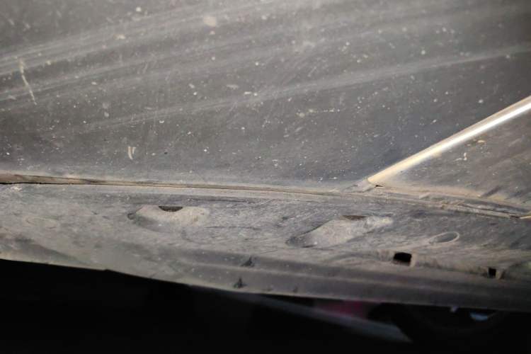 Used Audi Q5 2010 3.2 FSI Off-road Version Chassis Front Right