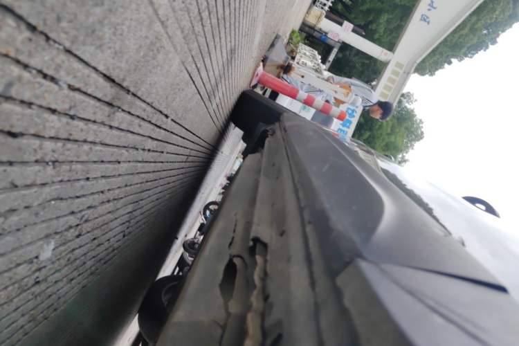 Used Audi Q5 2010 2.0TFSI Technology Edition Chassis Front Right