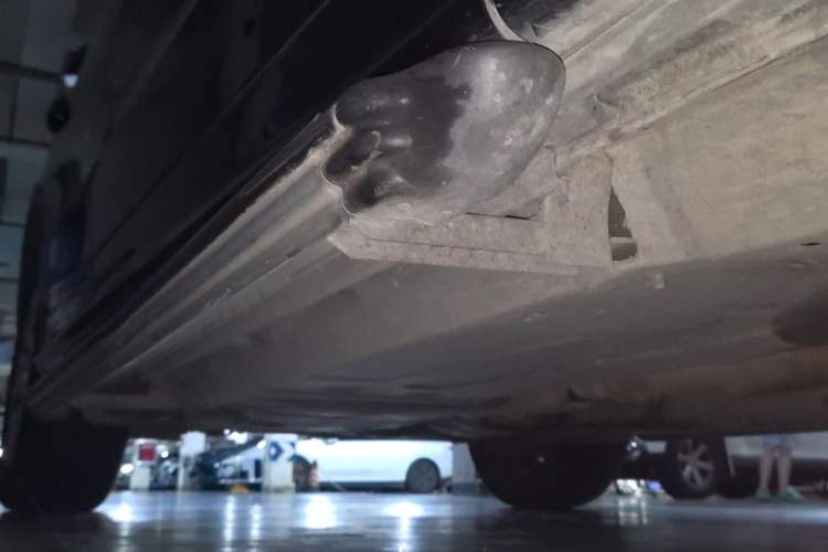 Used Audi Q5 2010 3.2 FSI Sport Edition Chassis Front Right