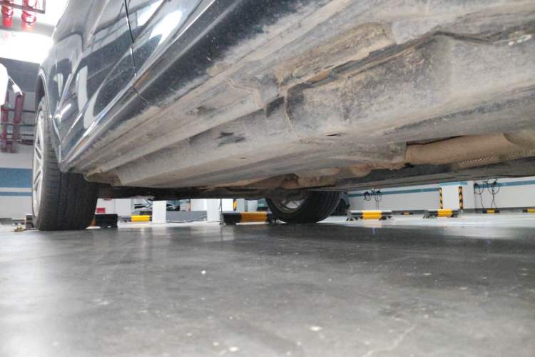 Used Audi Q5 2010 3.2 FSI Sport Edition Chassis Rear Left