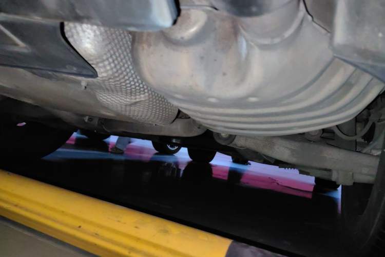 Used Audi Q5 2010 3.2 FSI Off-road Version Chassis Rear Right