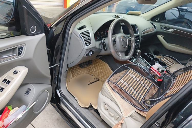 Used Audi Q5 2010 3.2 FSI Sport Edition Driver Seat