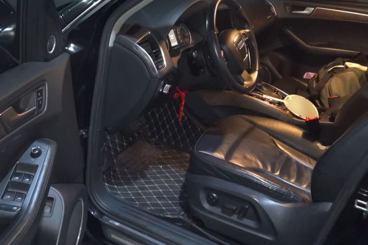 Used Audi Q5 2010 3.2 FSI Sport Edition Driver Seat