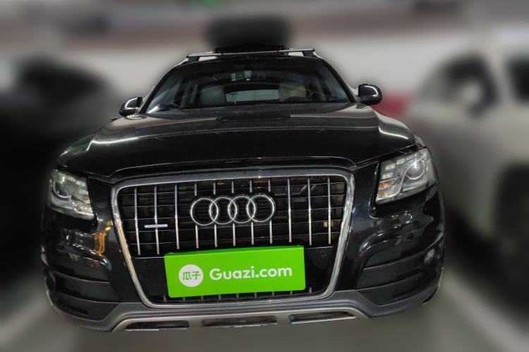 Used Audi Q5 2010 3.2 FSI Off-road Version Front