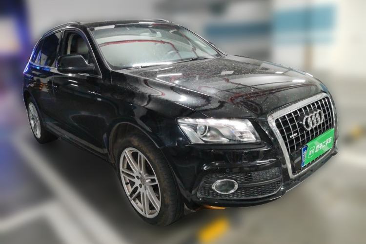 Used Audi Q5 2010 3.2 FSI Sport Edition Front Right 45 Deg