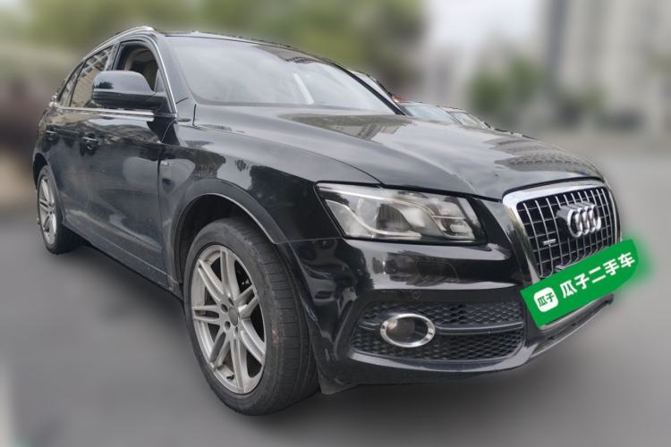 Used Audi Q5 2010 3.2 FSI Sport Edition Front Right 45 Deg