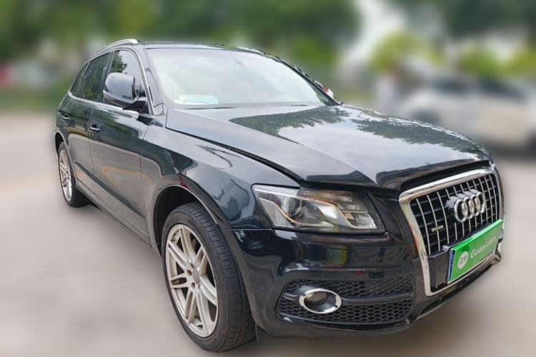 Used Audi Q5 2010 3.2 FSI Sport Edition Front Right 45 Deg
