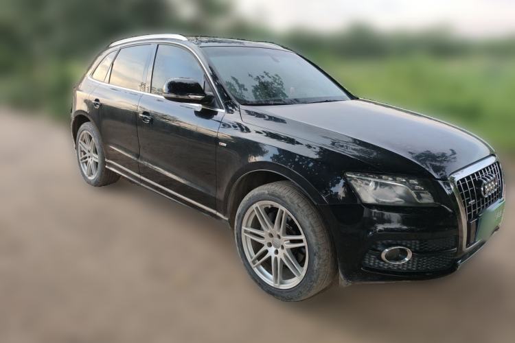 Used Audi Q5 2010 3.2 FSI Sport Edition Front Right 45 Deg