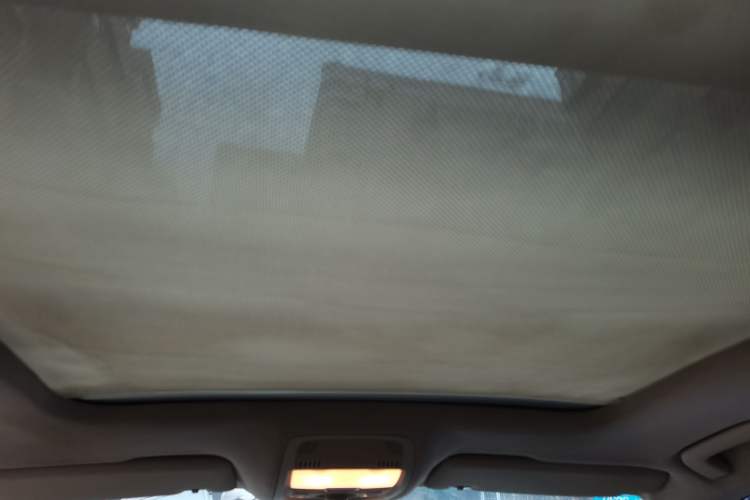 Used Audi Q5 2010 2.0TFSI Technology Edition Headliner