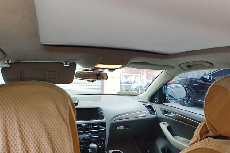 Used Audi Q5 2010 3.2 FSI Sport Edition Headliner
