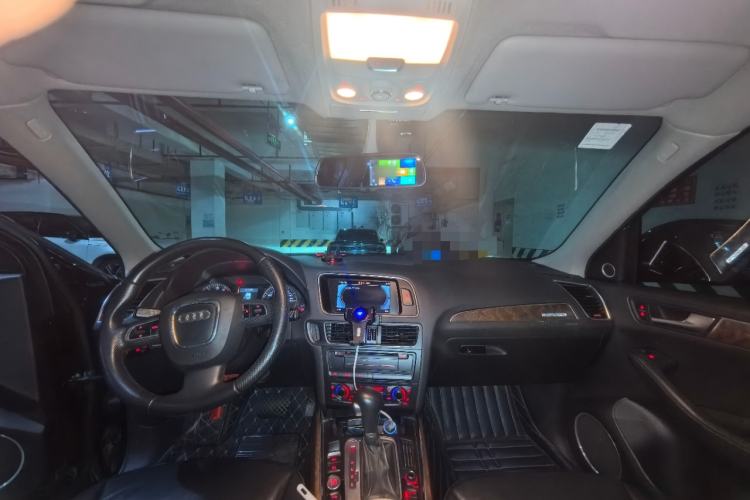 Used Audi Q5 2010 3.2 FSI Sport Edition Headliner