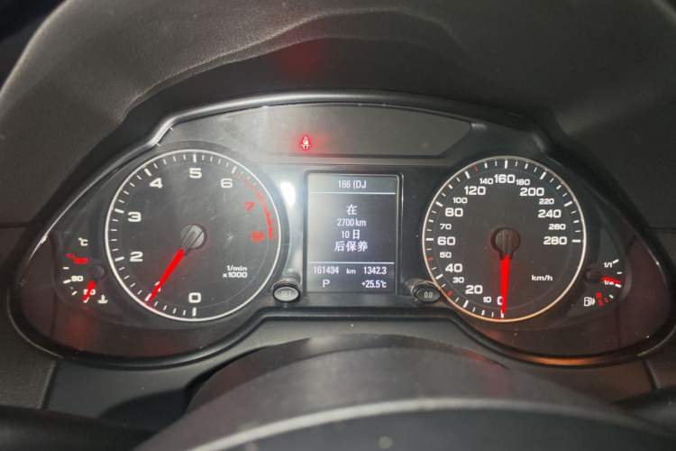 Used Audi Q5 2010 3.2 FSI Sport Edition Instrument Cluster