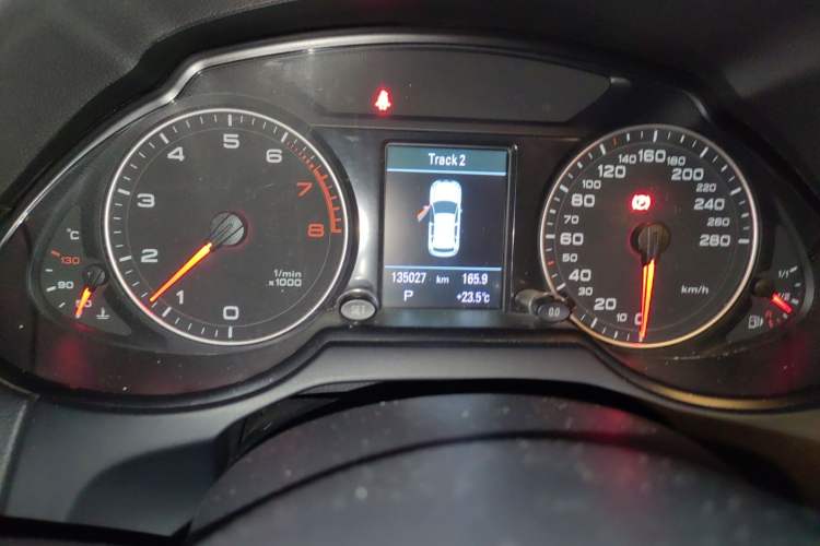 Used Audi Q5 2010 3.2 FSI Sport Edition Instrument Cluster