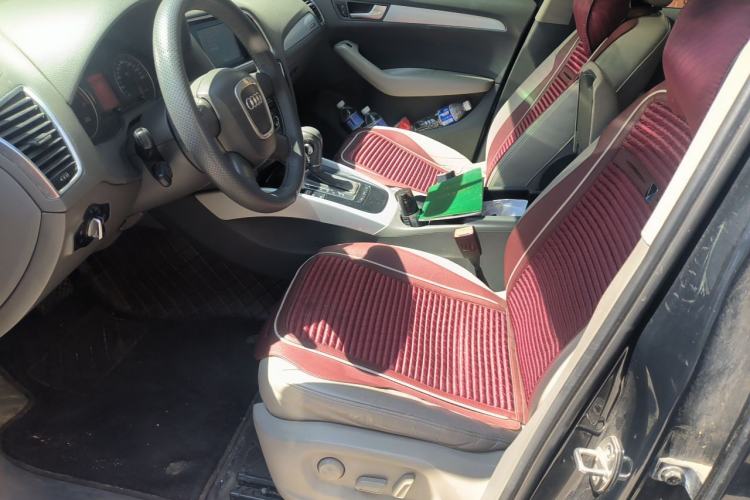 Used Audi Q5 2010 2.0TFSI Technology Edition Left Front Seat