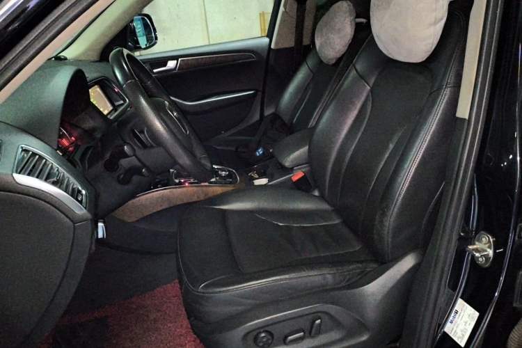 Used Audi Q5 2010 2.0TFSI Luxury Edition Left Front Seat