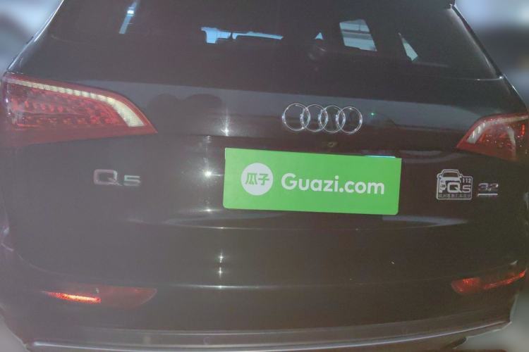 Used Audi Q5 2010 3.2 FSI Off-road Version Rear