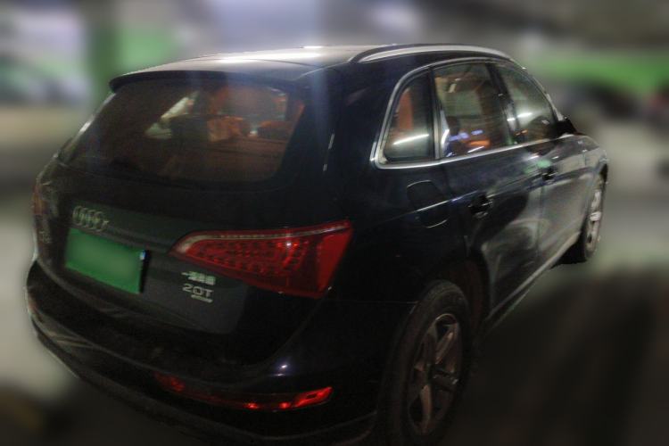 Used Audi Q5 2010 2.0TFSI Trendy Edition Rear Right 45 Deg