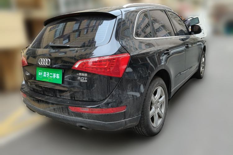 Used Audi Q5 2010 2.0TFSI Technology Edition Rear Right 45 Deg