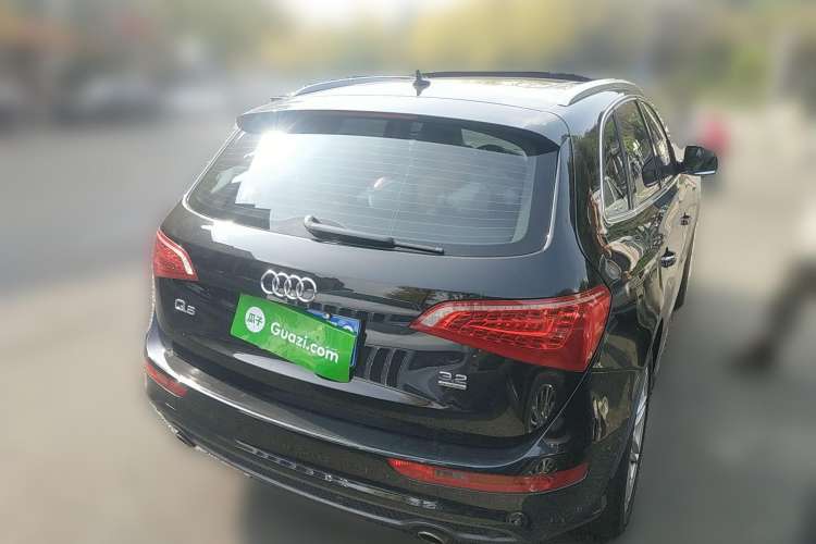 Used Audi Q5 2010 3.2 FSI Sport Edition Rear Right 45 Deg