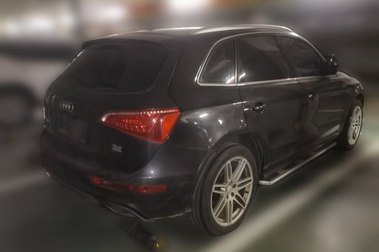 Used Audi Q5 2010 3.2 FSI Sport Edition Rear Right 45 Deg