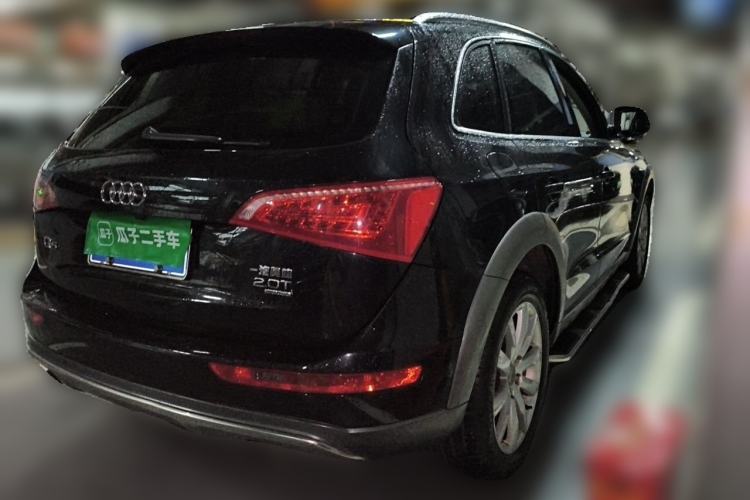 Used Audi Q5 2010 2.0TFSI Luxury Edition Rear Right 45 Deg