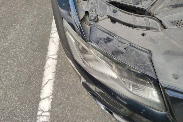 Used Audi Q5 2010 3.2 FSI Sport Edition Right Front Headlight