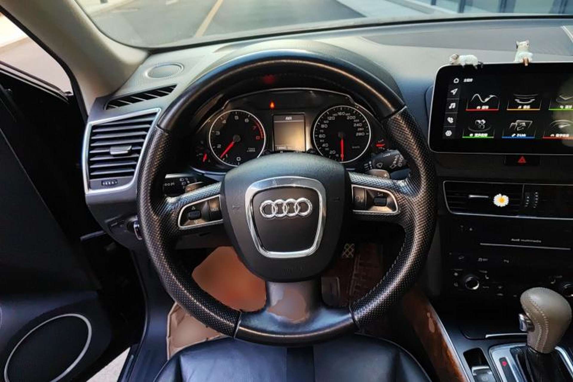 Used Audi Q5 2010 2.0TFSI Off-Road Version Steering Wheel