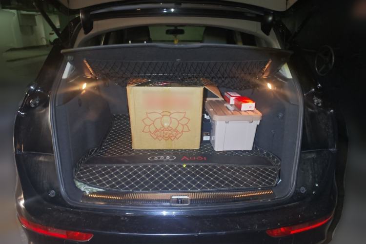 Used Audi Q5 2010 3.2 FSI Sport Edition Trunk
