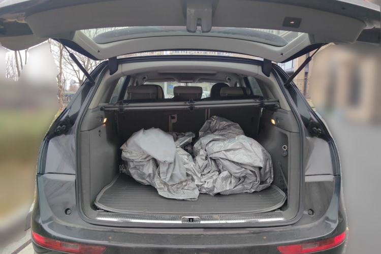 Used Audi Q5 2010 2.0TFSI Technology Edition Trunk