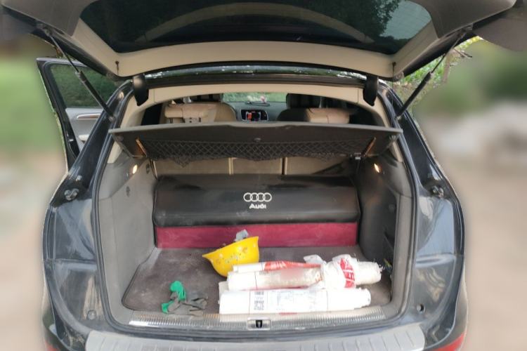 Used Audi Q5 2010 3.2 FSI Sport Edition Trunk